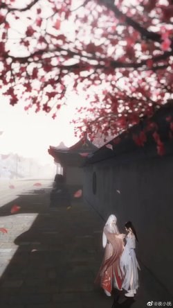 Bích Đào Ở Nhà Lân Cận