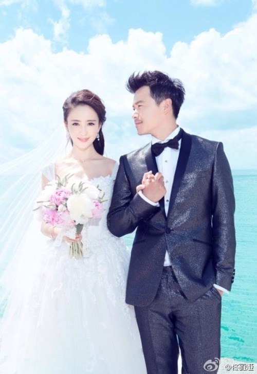 Biến Em Thành Ảnh Hậu Rồi Về Làm Vợ Anh